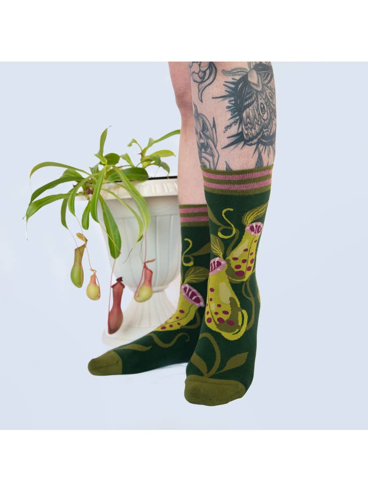 Pitcher Plant Crew Socks